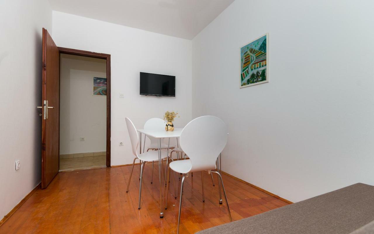 Apartments Azzurro Blace Eksteriør billede